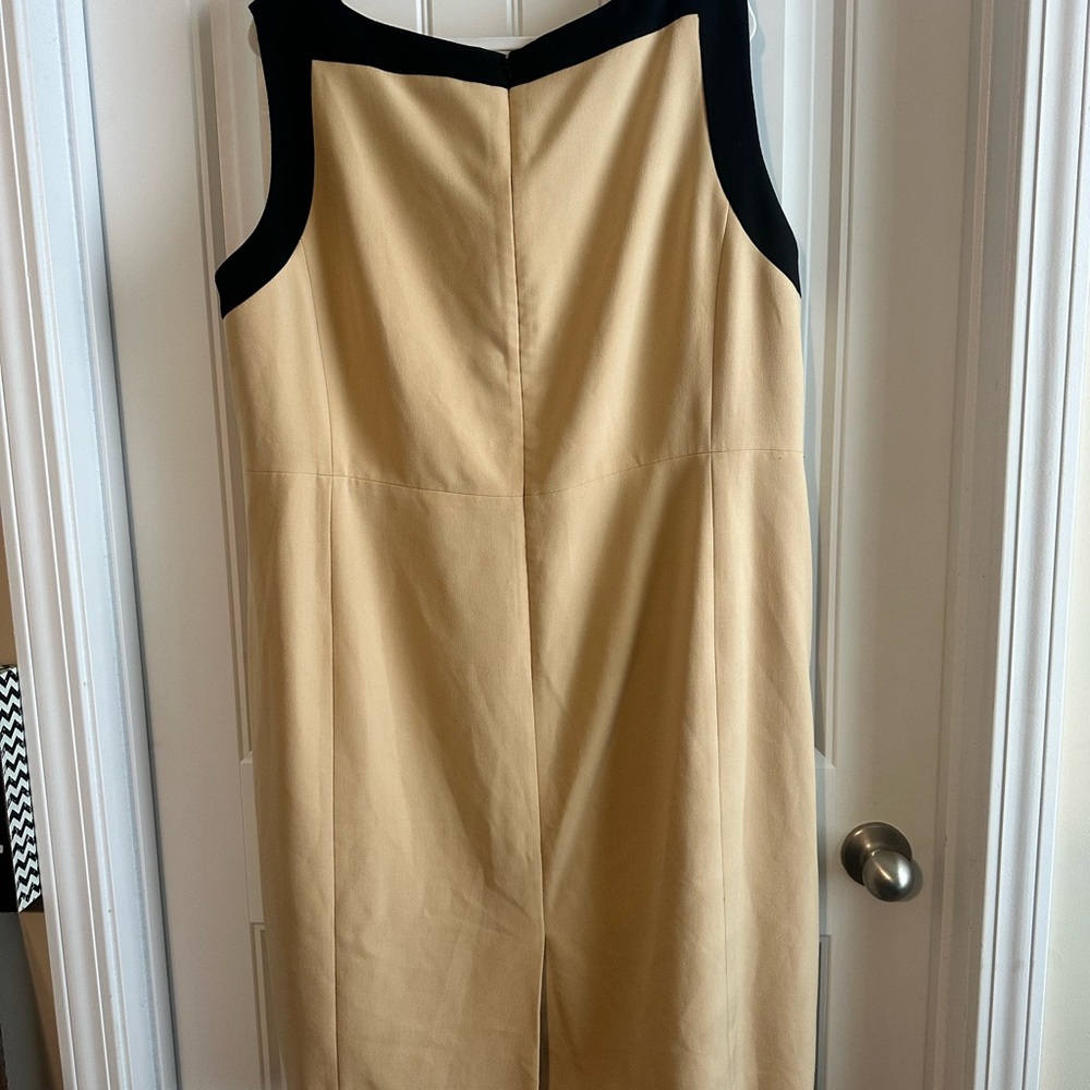 Kasper Women’s Sleeveless Sheath Dress Size 22W - Picture 3 of 4